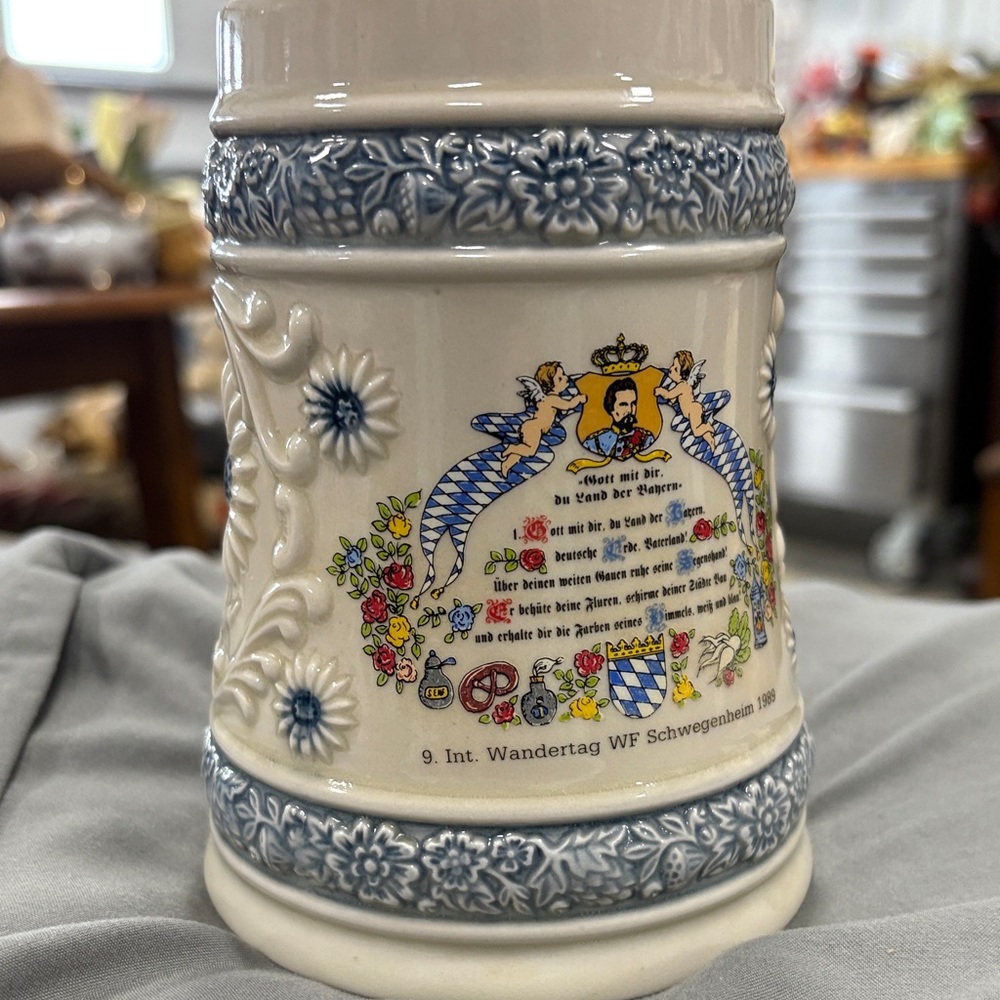 Vintage German Beer Stein Mug Wandertag WF Schwegenheim 1989 9" Germany
R1